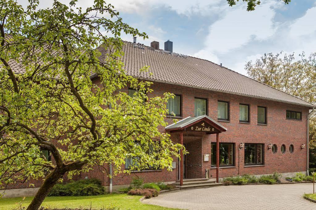 Hotel-Restaurant Zur Linde Altenmedingen Kültér fotó