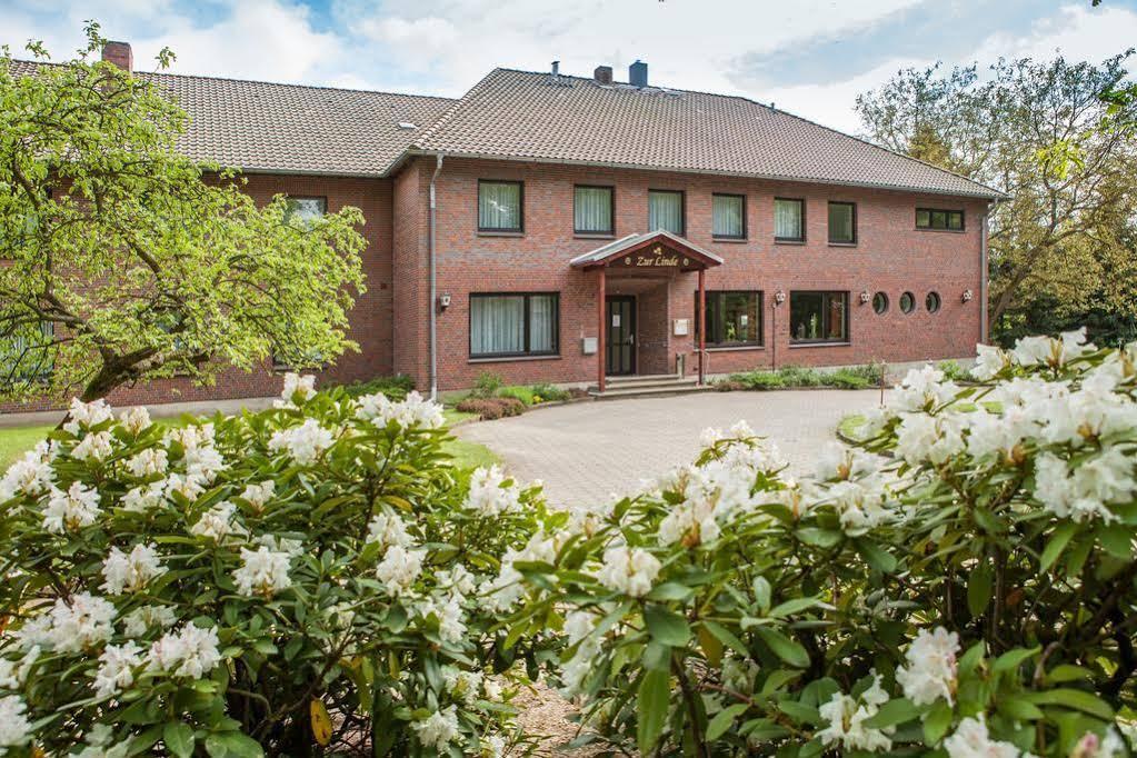Hotel-Restaurant Zur Linde Altenmedingen Kültér fotó